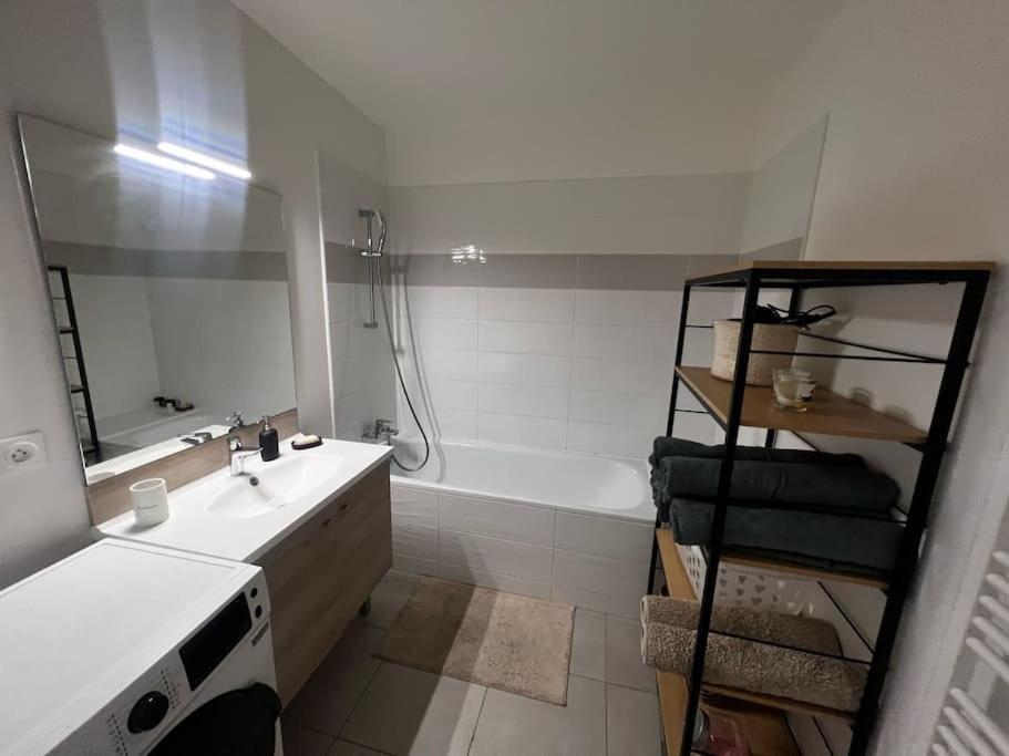 Apartamento T3 Cosy, Neuf Et Ensoleille Marsella Exterior foto